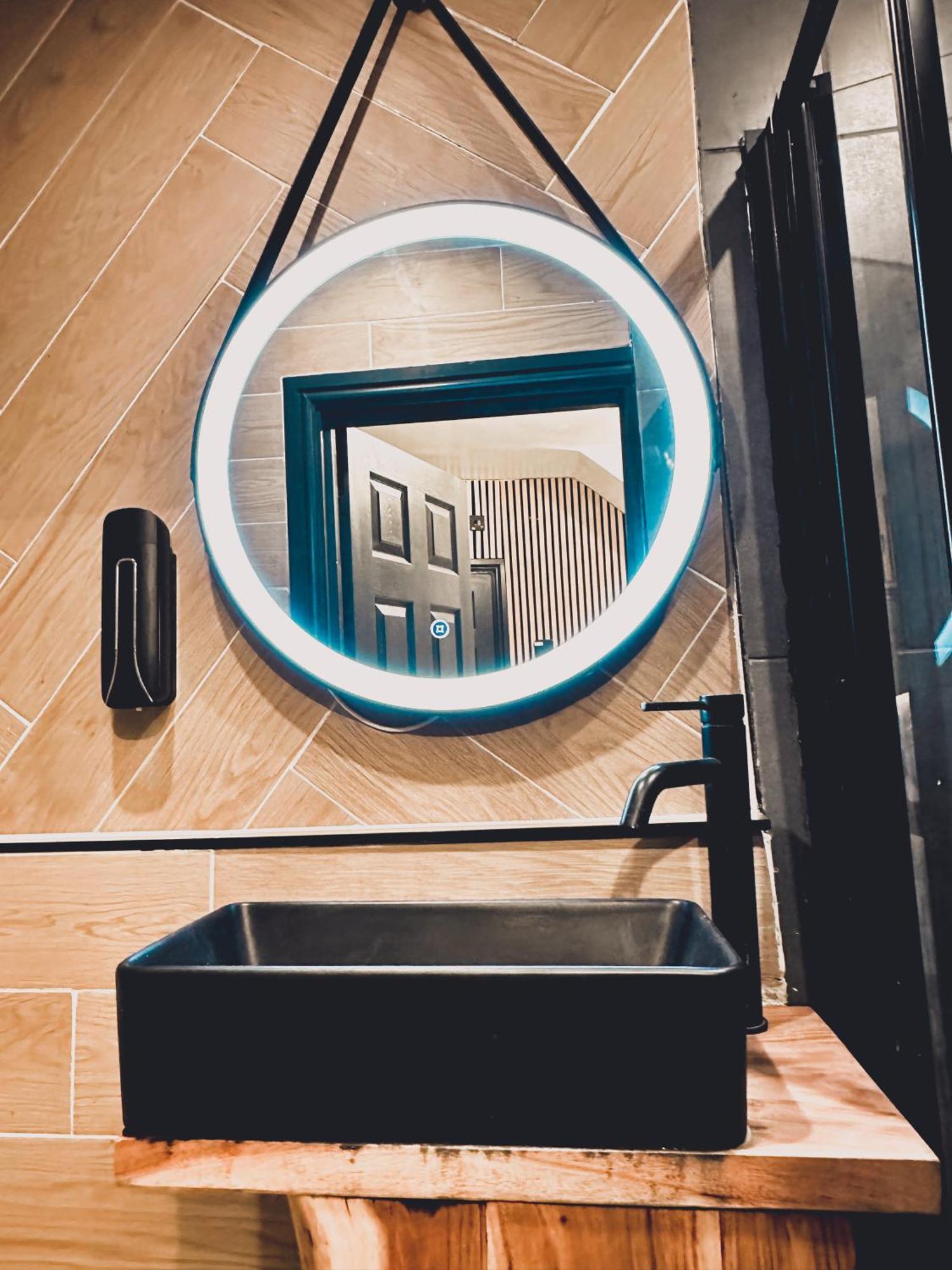 Hotel de apartamente G Eighty Four